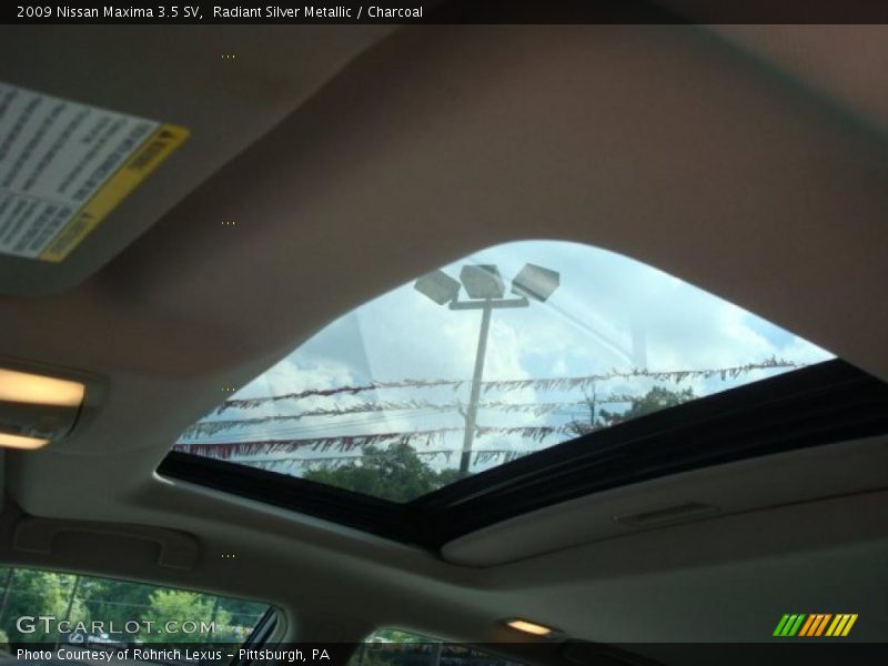 Radiant Silver Metallic / Charcoal 2009 Nissan Maxima 3.5 SV