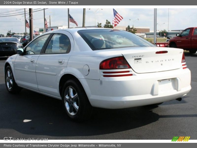 Stone White / Taupe 2004 Dodge Stratus ES Sedan