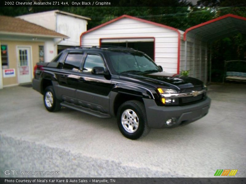 Onyx Black / Graphite 2002 Chevrolet Avalanche Z71 4x4