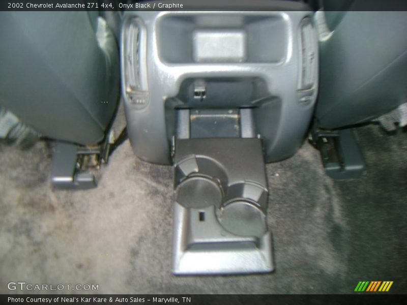 Onyx Black / Graphite 2002 Chevrolet Avalanche Z71 4x4