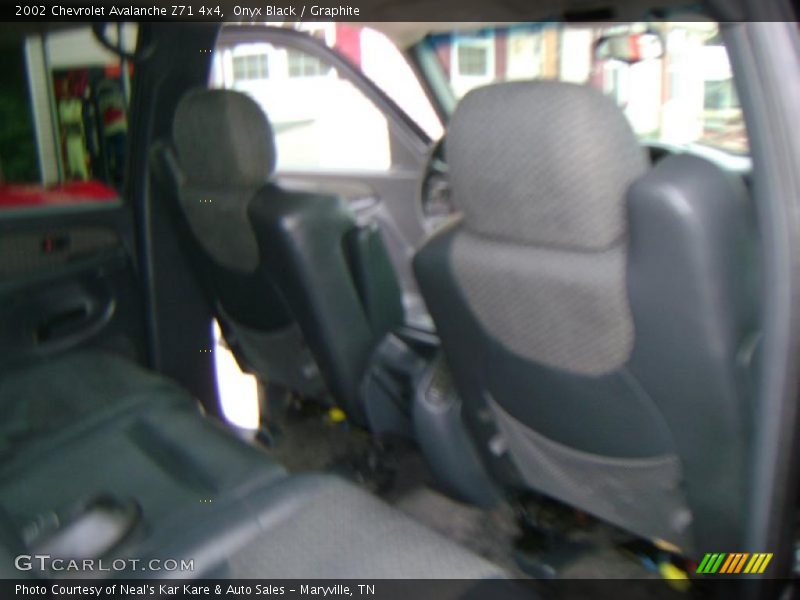 Onyx Black / Graphite 2002 Chevrolet Avalanche Z71 4x4
