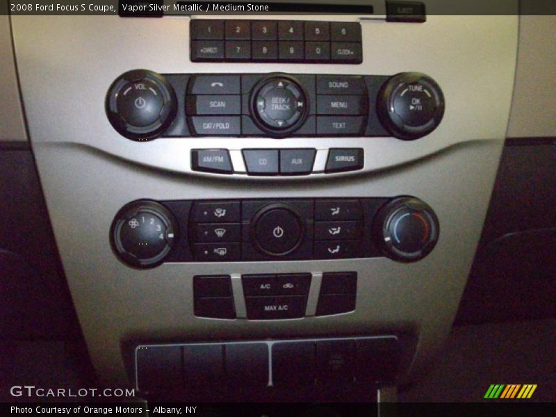 Vapor Silver Metallic / Medium Stone 2008 Ford Focus S Coupe