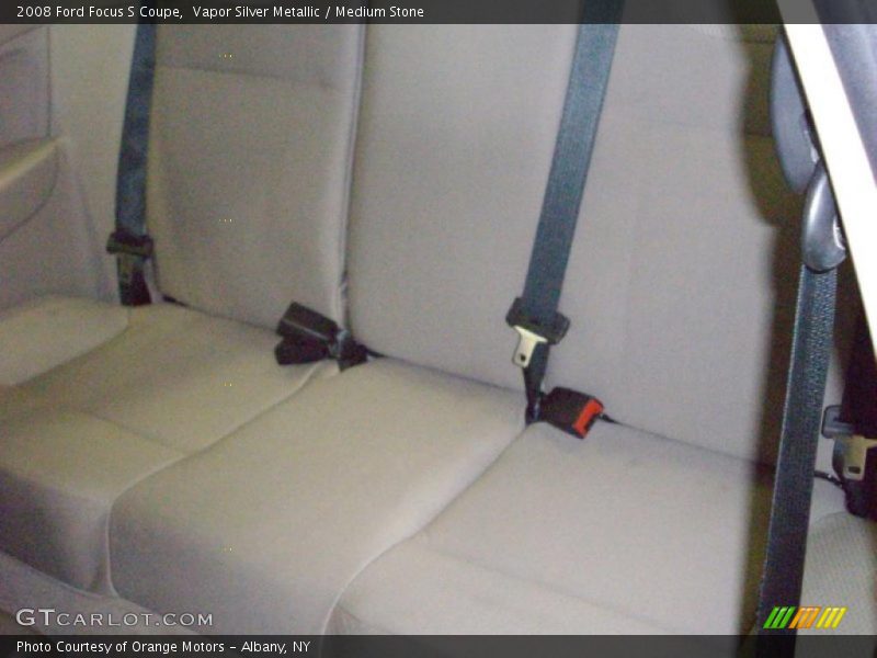 Vapor Silver Metallic / Medium Stone 2008 Ford Focus S Coupe