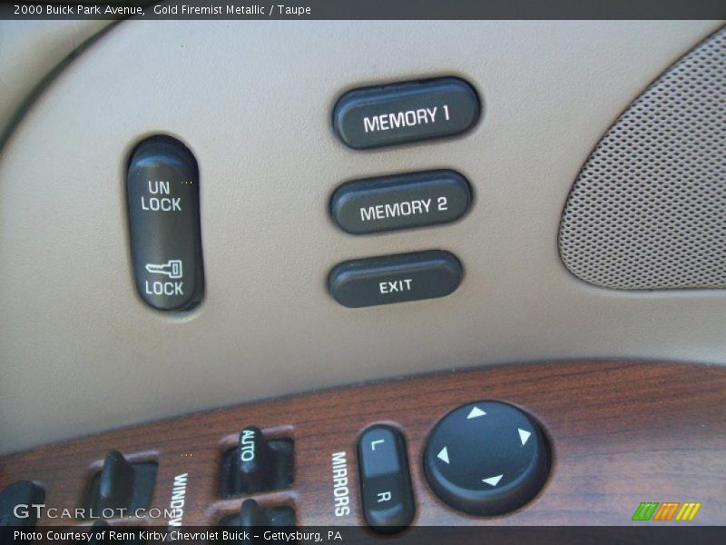 Gold Firemist Metallic / Taupe 2000 Buick Park Avenue