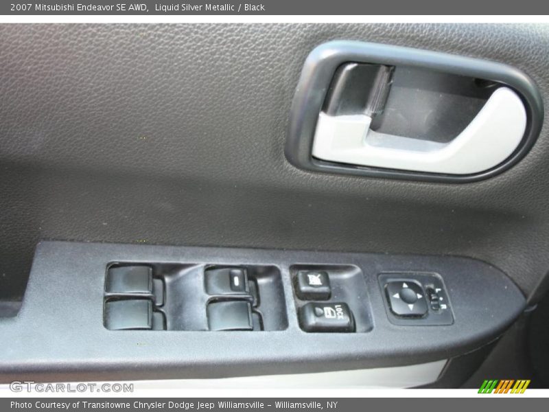 Liquid Silver Metallic / Black 2007 Mitsubishi Endeavor SE AWD