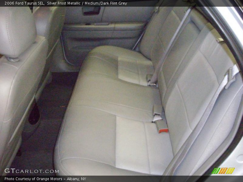 Silver Frost Metallic / Medium/Dark Flint Grey 2006 Ford Taurus SEL