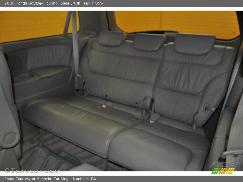 Sage Brush Pearl / Ivory 2006 Honda Odyssey Touring