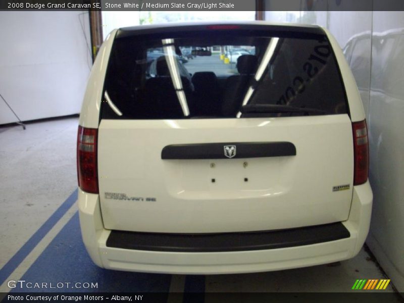 Stone White / Medium Slate Gray/Light Shale 2008 Dodge Grand Caravan SE