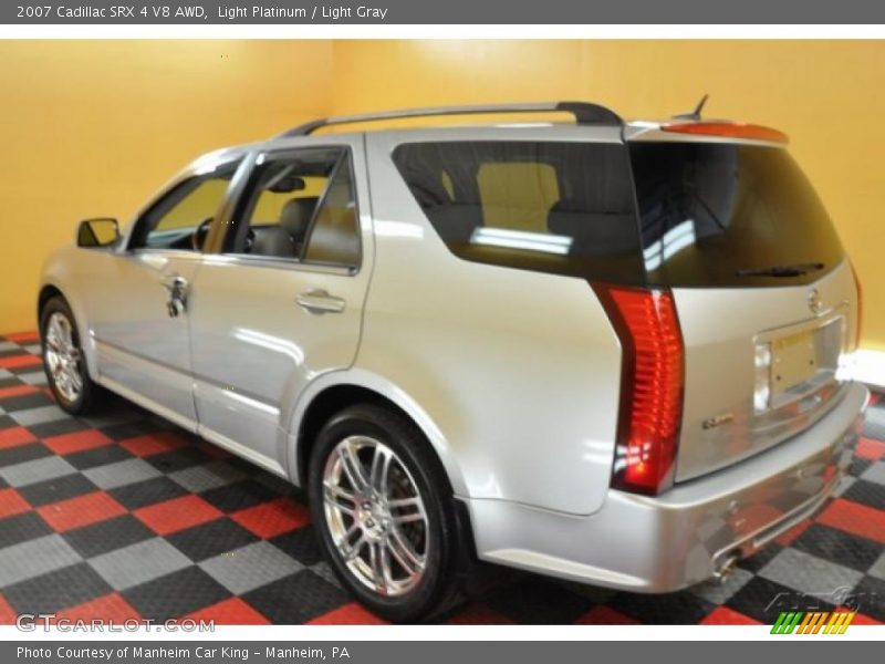Light Platinum / Light Gray 2007 Cadillac SRX 4 V8 AWD