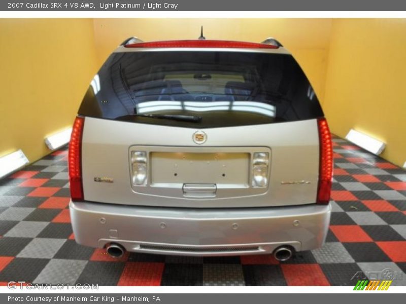 Light Platinum / Light Gray 2007 Cadillac SRX 4 V8 AWD
