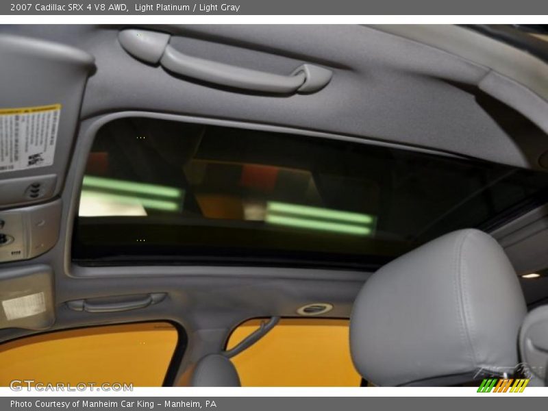 Light Platinum / Light Gray 2007 Cadillac SRX 4 V8 AWD