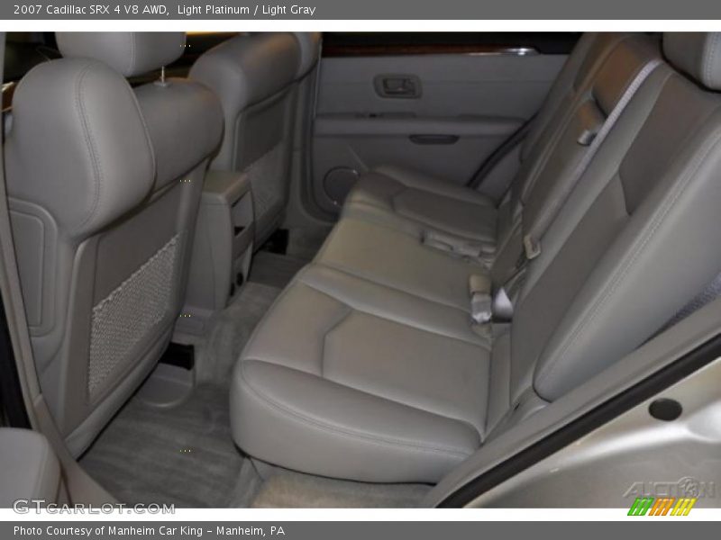 Light Platinum / Light Gray 2007 Cadillac SRX 4 V8 AWD