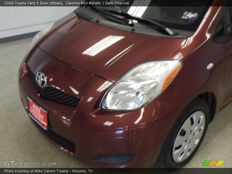 Carmine Red Metallic / Dark Charcoal 2009 Toyota Yaris 5 Door Liftback