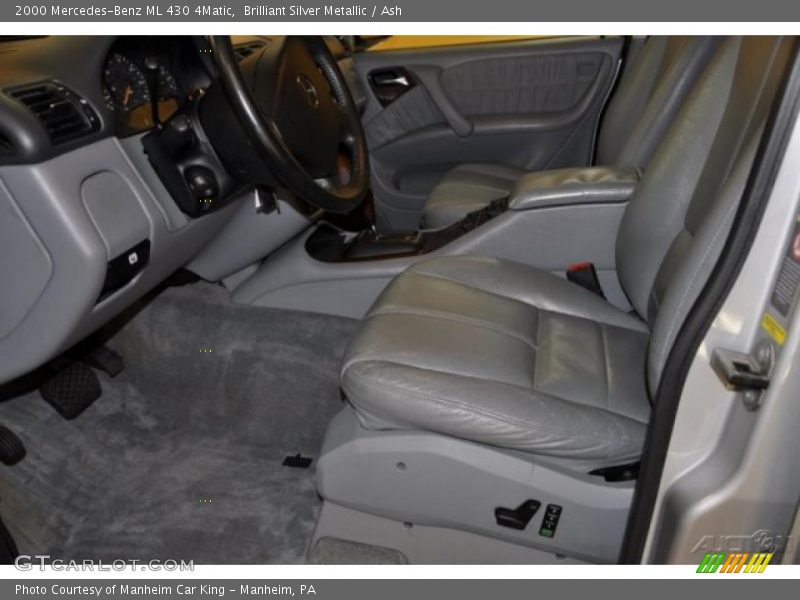 Brilliant Silver Metallic / Ash 2000 Mercedes-Benz ML 430 4Matic