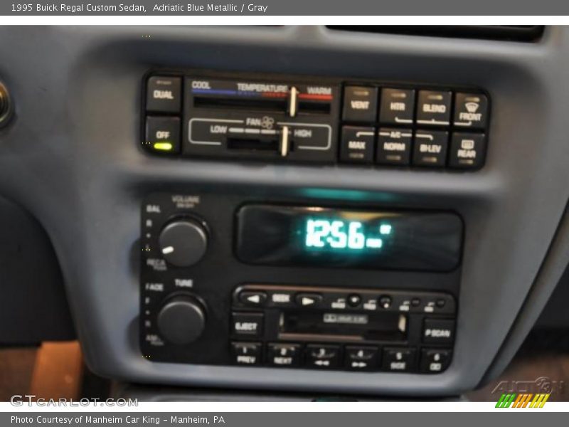 Adriatic Blue Metallic / Gray 1995 Buick Regal Custom Sedan