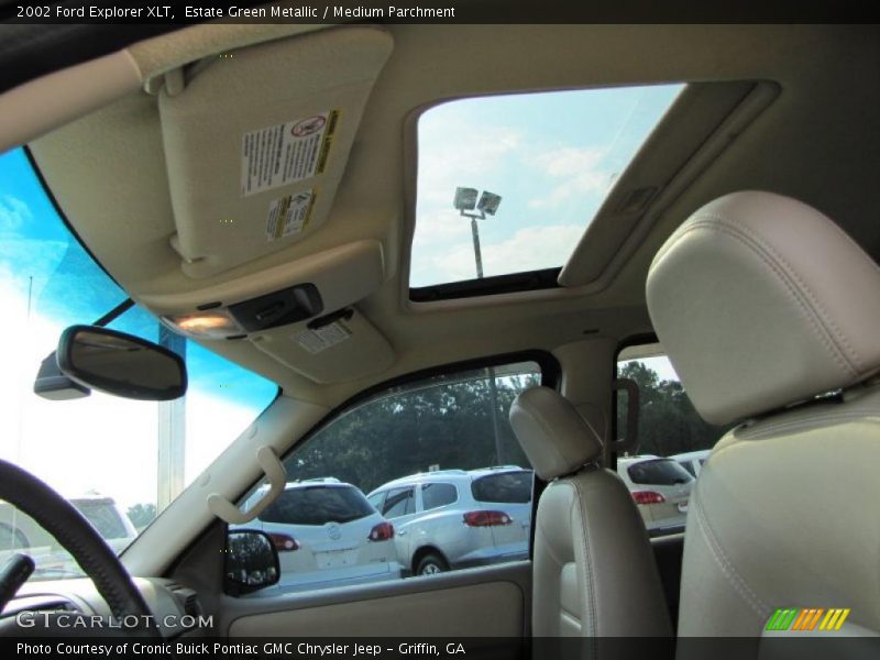 Estate Green Metallic / Medium Parchment 2002 Ford Explorer XLT