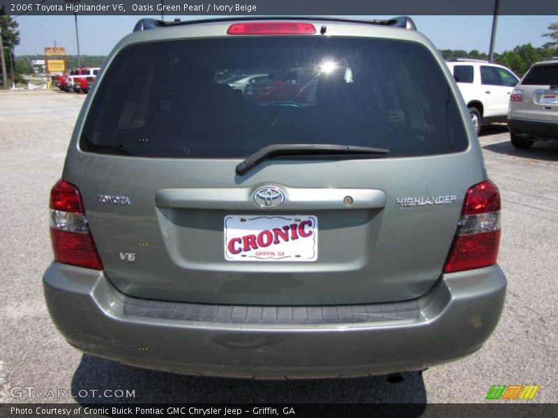 Oasis Green Pearl / Ivory Beige 2006 Toyota Highlander V6