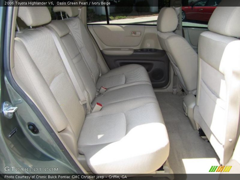 Oasis Green Pearl / Ivory Beige 2006 Toyota Highlander V6
