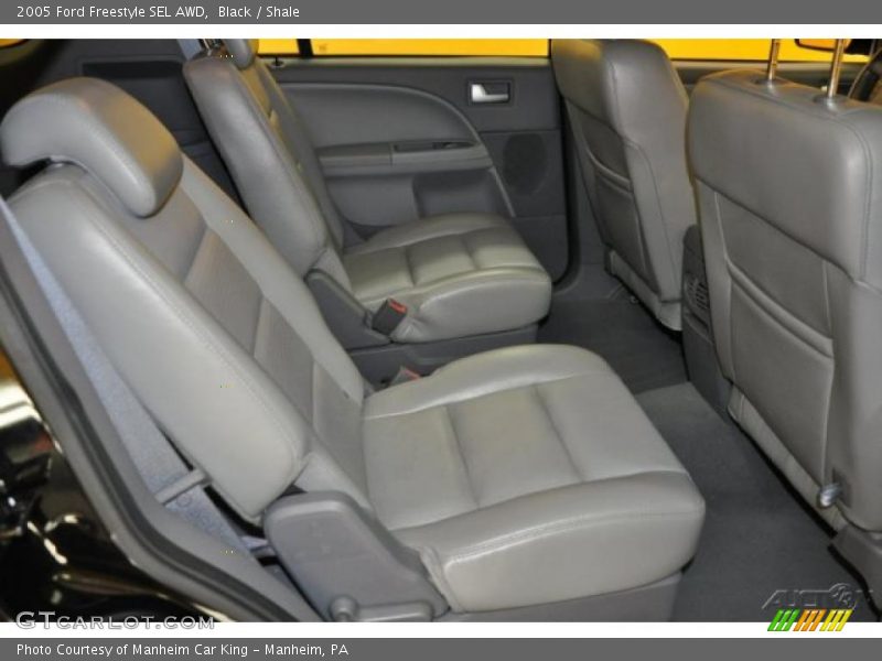 Black / Shale 2005 Ford Freestyle SEL AWD