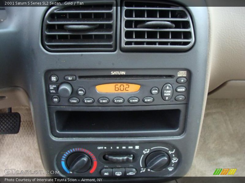Gold / Tan 2001 Saturn S Series SL2 Sedan