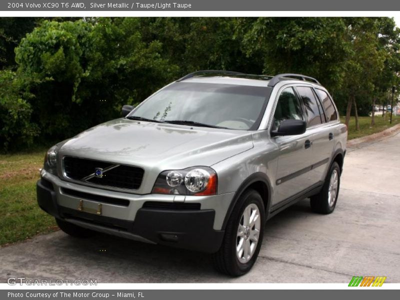 Silver Metallic / Taupe/Light Taupe 2004 Volvo XC90 T6 AWD