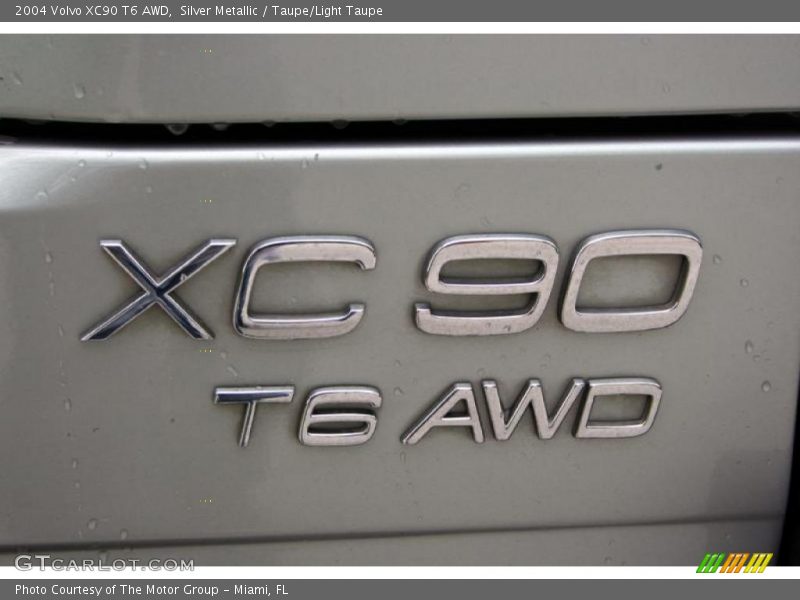Silver Metallic / Taupe/Light Taupe 2004 Volvo XC90 T6 AWD