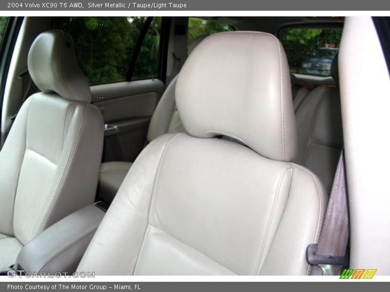 Silver Metallic / Taupe/Light Taupe 2004 Volvo XC90 T6 AWD
