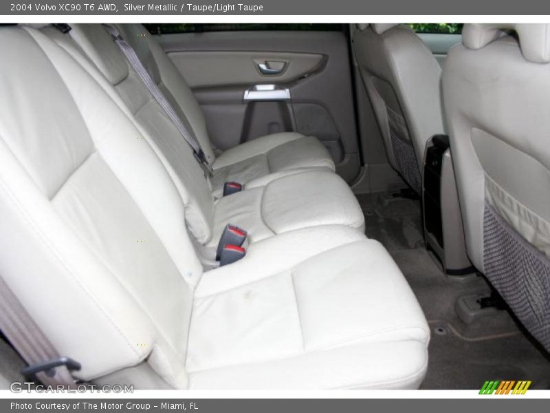 Silver Metallic / Taupe/Light Taupe 2004 Volvo XC90 T6 AWD