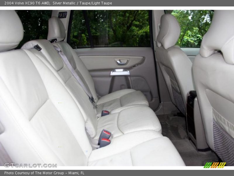Silver Metallic / Taupe/Light Taupe 2004 Volvo XC90 T6 AWD