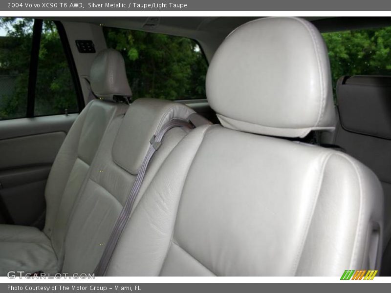 Silver Metallic / Taupe/Light Taupe 2004 Volvo XC90 T6 AWD