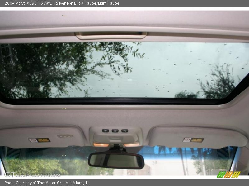 Silver Metallic / Taupe/Light Taupe 2004 Volvo XC90 T6 AWD