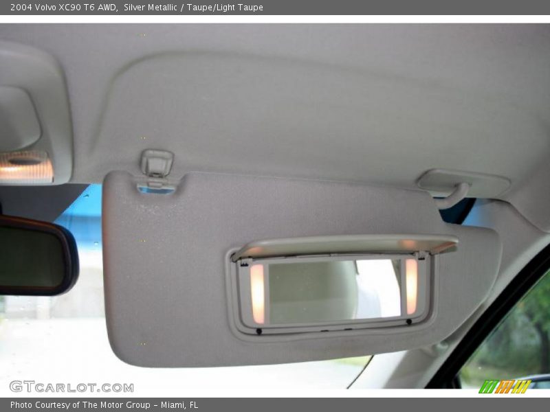 Silver Metallic / Taupe/Light Taupe 2004 Volvo XC90 T6 AWD