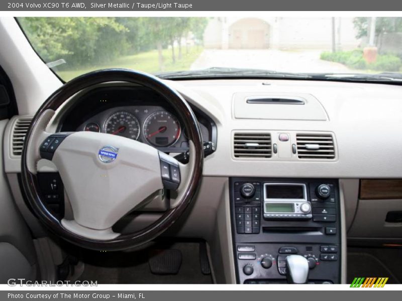 Silver Metallic / Taupe/Light Taupe 2004 Volvo XC90 T6 AWD