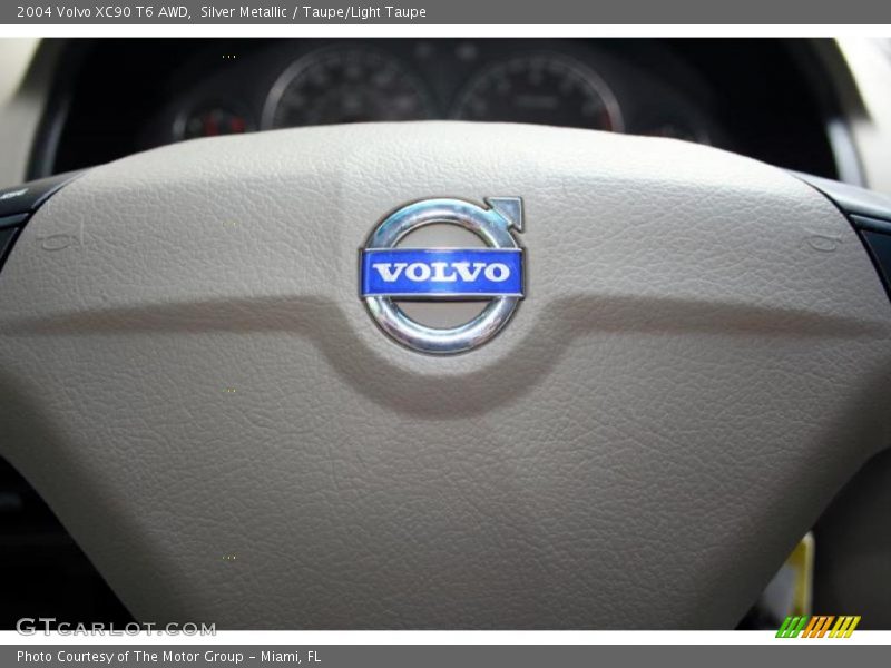 Silver Metallic / Taupe/Light Taupe 2004 Volvo XC90 T6 AWD