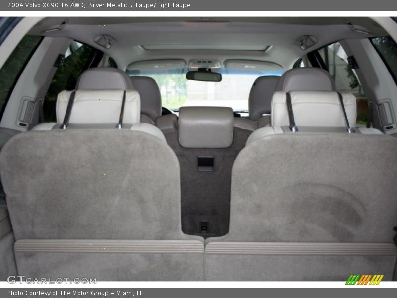 Silver Metallic / Taupe/Light Taupe 2004 Volvo XC90 T6 AWD