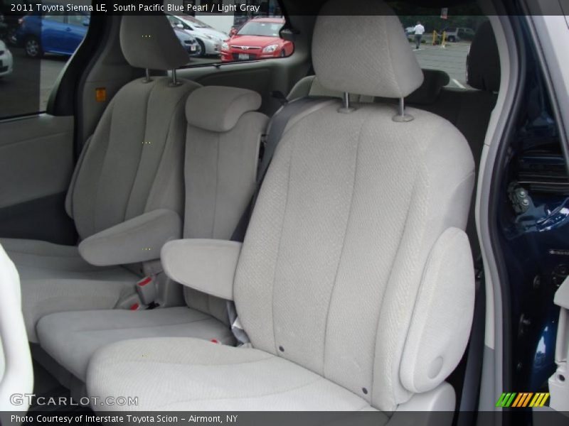 South Pacific Blue Pearl / Light Gray 2011 Toyota Sienna LE