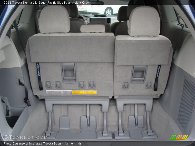 South Pacific Blue Pearl / Light Gray 2011 Toyota Sienna LE
