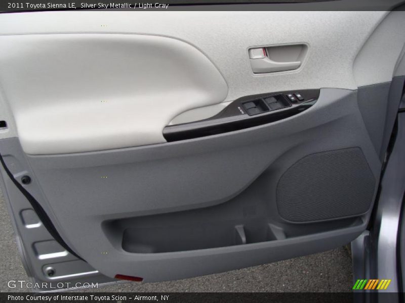 Silver Sky Metallic / Light Gray 2011 Toyota Sienna LE