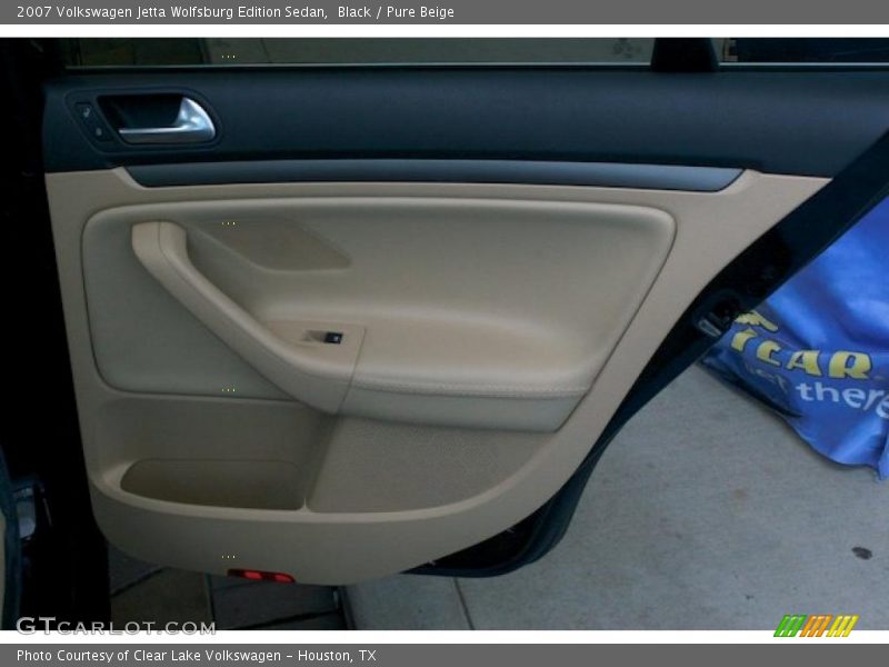 Black / Pure Beige 2007 Volkswagen Jetta Wolfsburg Edition Sedan
