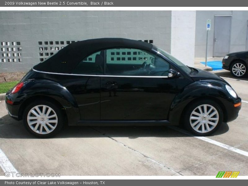 Black / Black 2009 Volkswagen New Beetle 2.5 Convertible