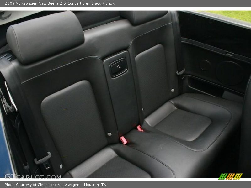 Black / Black 2009 Volkswagen New Beetle 2.5 Convertible