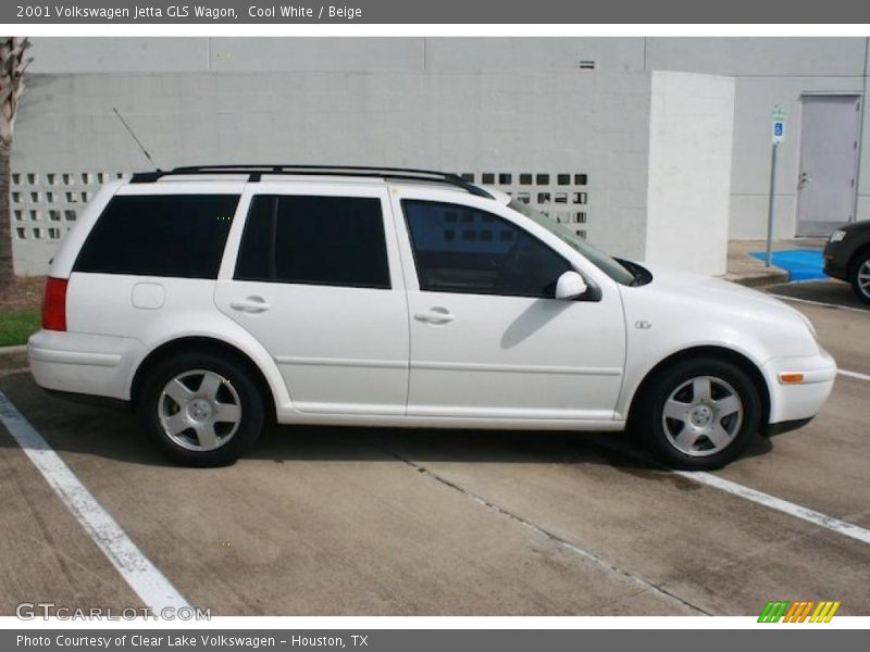 Cool White / Beige 2001 Volkswagen Jetta GLS Wagon