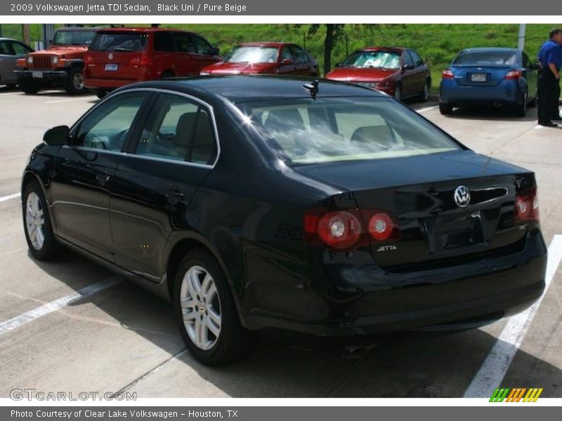 Black Uni / Pure Beige 2009 Volkswagen Jetta TDI Sedan