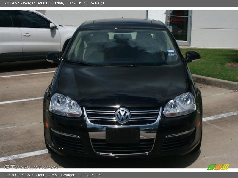 Black Uni / Pure Beige 2009 Volkswagen Jetta TDI Sedan