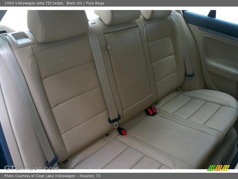 Black Uni / Pure Beige 2009 Volkswagen Jetta TDI Sedan