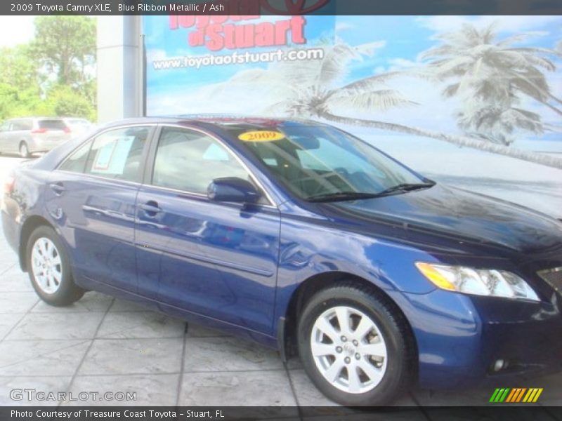 Blue Ribbon Metallic / Ash 2009 Toyota Camry XLE
