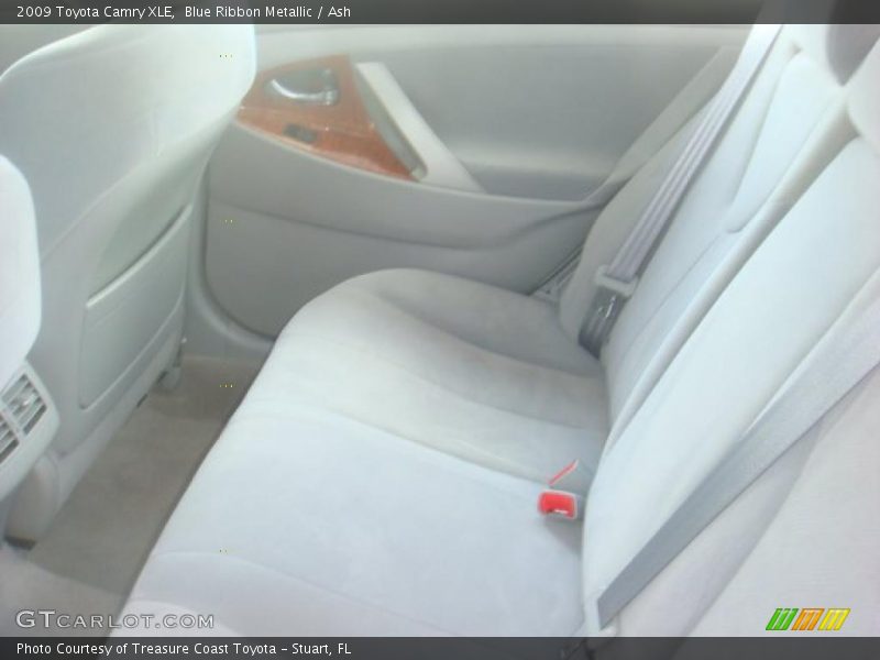 Blue Ribbon Metallic / Ash 2009 Toyota Camry XLE