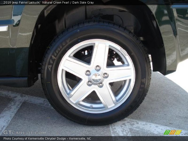 Natural Green Pearl / Dark Slate Gray 2010 Jeep Patriot Latitude