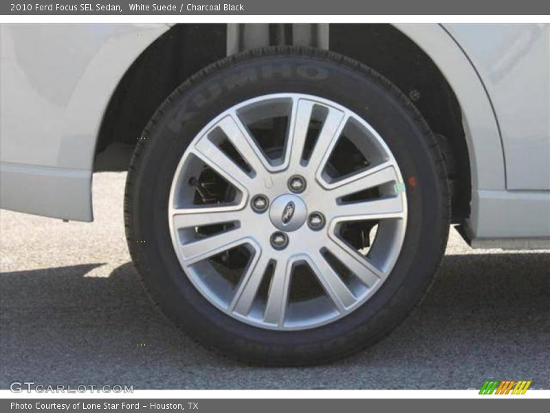 White Suede / Charcoal Black 2010 Ford Focus SEL Sedan
