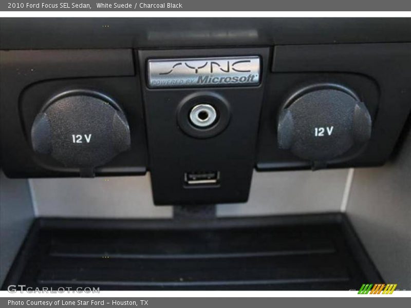 White Suede / Charcoal Black 2010 Ford Focus SEL Sedan